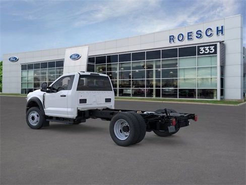 New 2026 Ford F550 4x4 Regular Cab Super Duty image 4