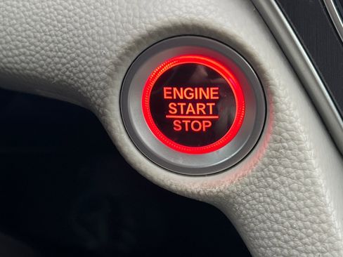 Used 2018 Honda Accord LX image 18