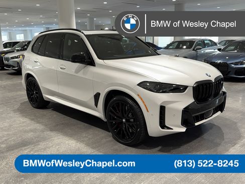 New 2026 BMW X5 M60i image 1