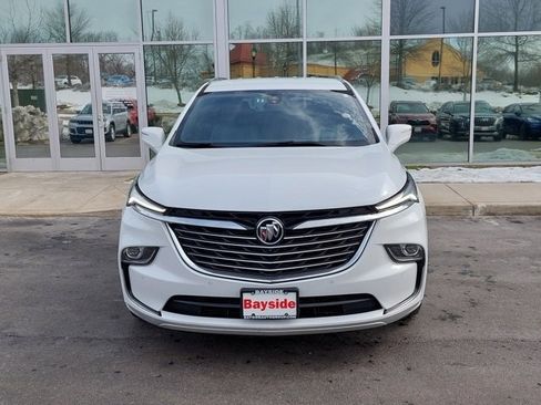 Used 2024 Buick Enclave Premium image 5