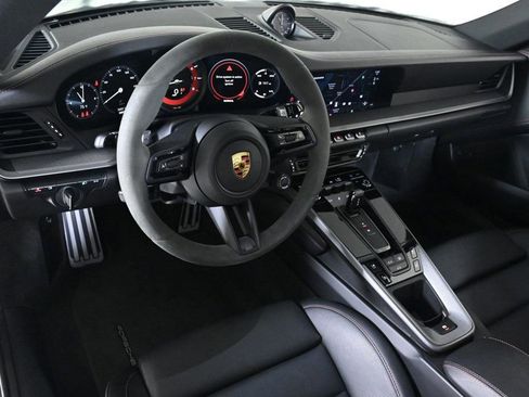 Certified 2023 Porsche 911 Carrera 4S image 4
