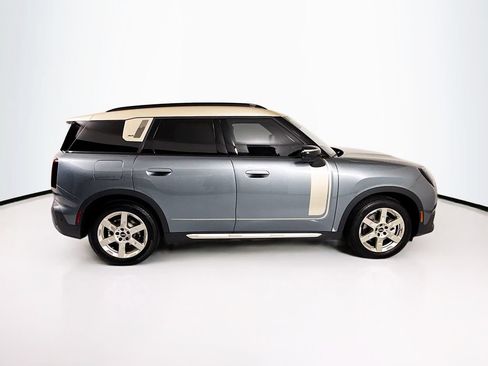 Used 2025 MINI Cooper Countryman SE w/ Comfort Package Max AWD/4WD image 4