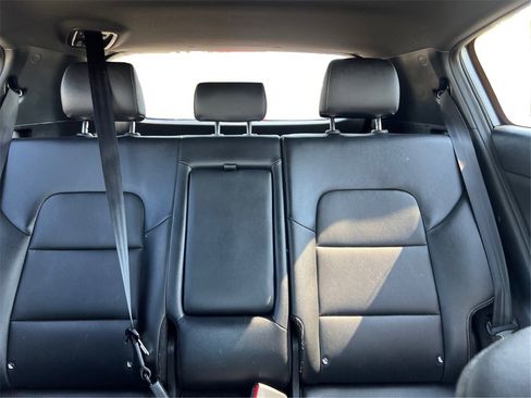 Used 2022 Kia Sportage Nightfall Edition image 16