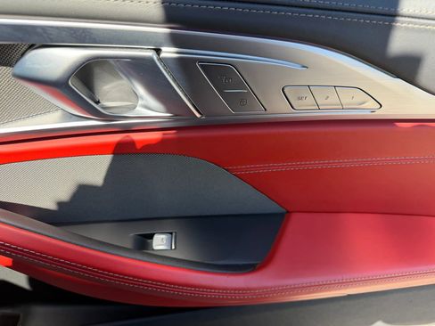 Used 2025 BMW M850i xDrive Convertible w/ M Sport Professional Package image 11