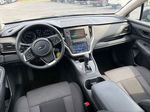 Used 2024 Subaru Outback AWD/4WD image 21