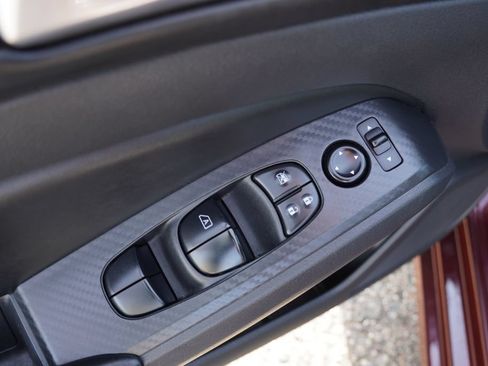 Used 2024 Nissan Altima 2.5 SV FWD image 20