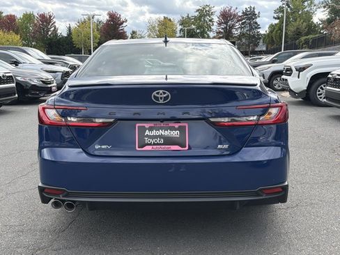 Used 2026 Toyota Camry SE w/ Convenience Package image 6