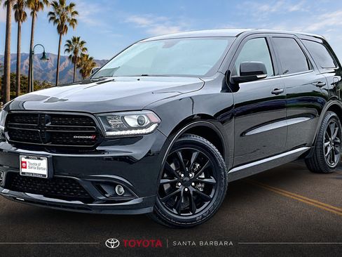Used 2017 Dodge Durango R/T w/ Blacktop Package RWD image 3