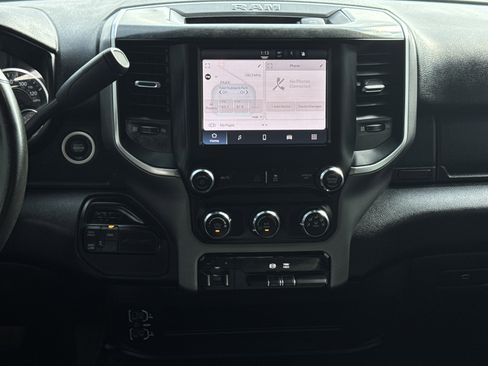 Used 2024 RAM 2500 Big Horn image 17