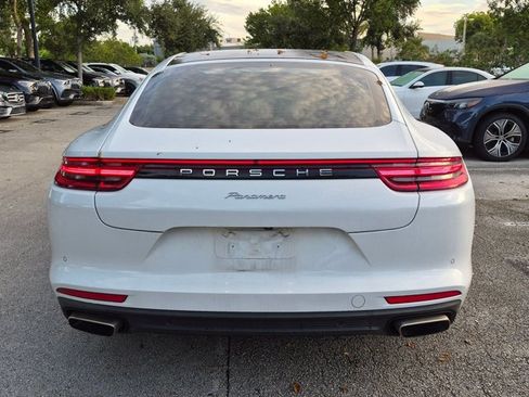 Used 2020 Porsche Panamera RWD image 6
