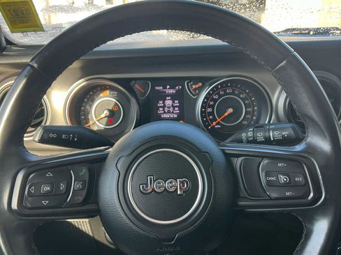 Used 2019 Jeep Wrangler Unlimited Sport S image 28