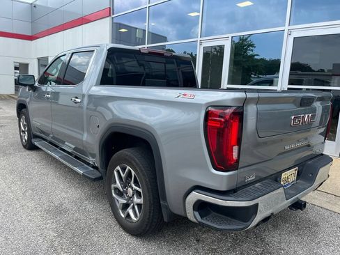 Used 2023 GMC Sierra 1500 SLT w/ SLT Premium Package AWD/4WD image 2