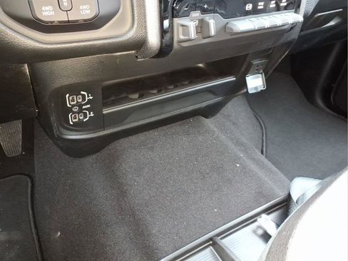 New 2026 RAM 2500 Tradesman image 25
