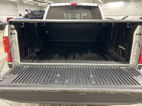 Used 2017 Ford F150 XLT w/ Equipment Group 302A Luxury image 26