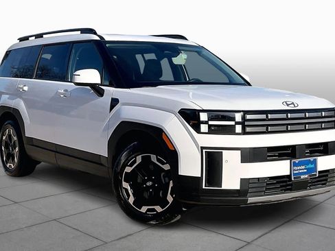 Certified 2025 Hyundai Santa Fe SEL image 3