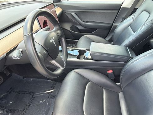 Used 2018 Tesla Model 3 Long Range RWD image 21