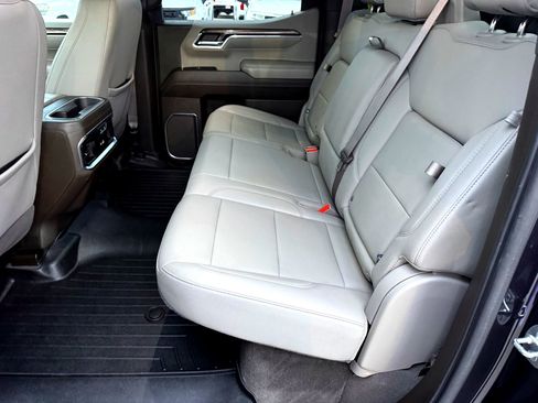 Used 2023 Chevrolet Silverado 1500 LTZ w/ Technology Package image 19