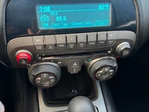 Used 2011 Chevrolet Camaro LS image 33