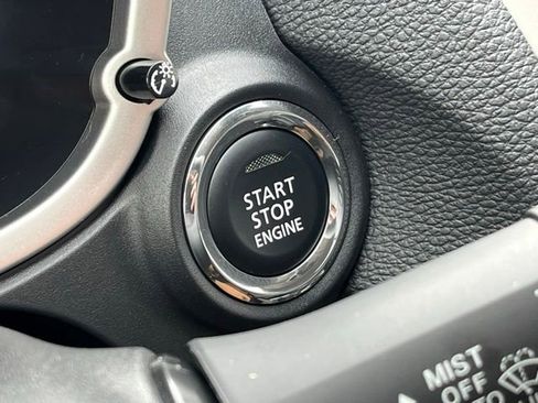 Used 2025 Mitsubishi Eclipse Cross SE image 46