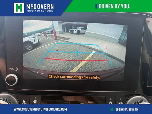 Used 2023 Toyota Highlander XLE AWD/4WD image 25
