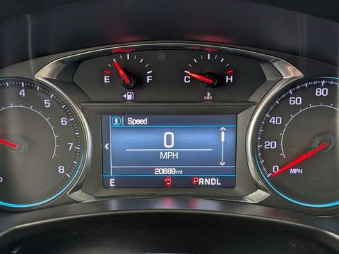 Certified 2024 Chevrolet Equinox RS FWD image 17