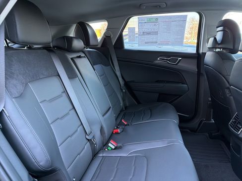 New 2026 Kia Sportage SX image 15
