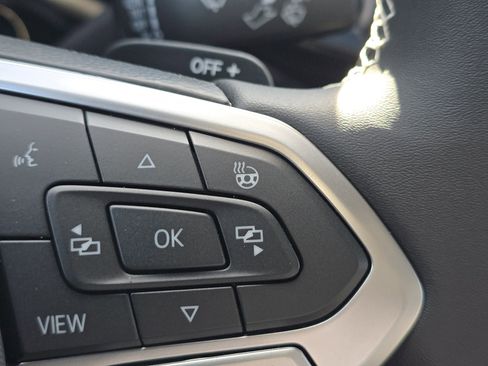 New 2026 Volkswagen Atlas Cross Sport SE image 25