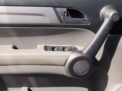 Used 2011 Honda CR-V EX-L image 23