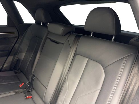 Used 2021 Audi Q3 2.0T Premium w/ Convenience Package image 35