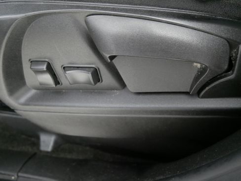 Used 2017 Chevrolet Equinox LS AWD/4WD image 20