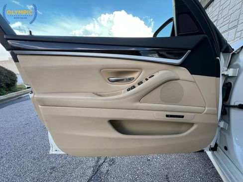 Used 2015 BMW 528i xDrive Sedan image 40