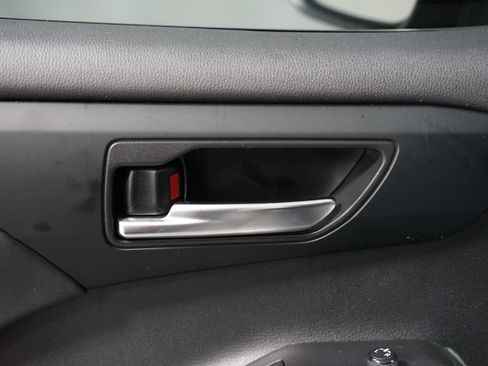 Used 2024 Toyota Highlander XLE image 33