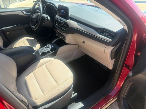 Used 2022 Ford Escape SEL FWD image 26