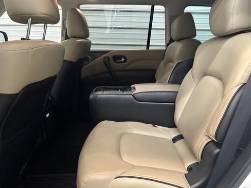 Used 2023 INFINITI QX80 Premium Select w/ Cargo Package AWD/4WD image 25