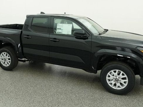 New 2026 Toyota Tacoma SR RWD image 6