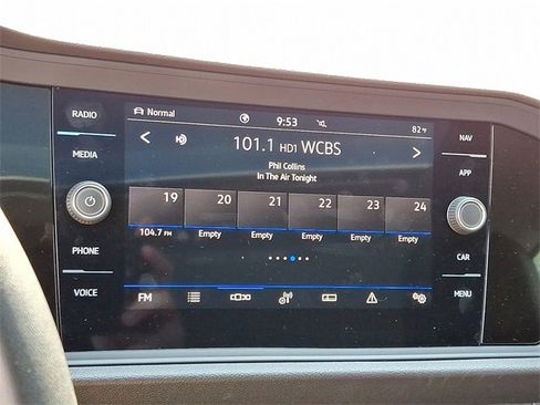 Certified 2024 Volkswagen Jetta SEL image 18