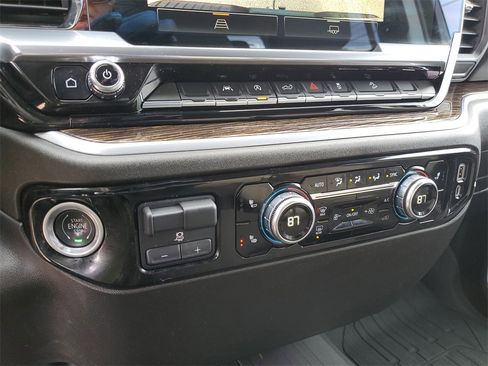 Used 2023 GMC Sierra 1500 Elevation w/ LPO, Elevation Black Package image 28