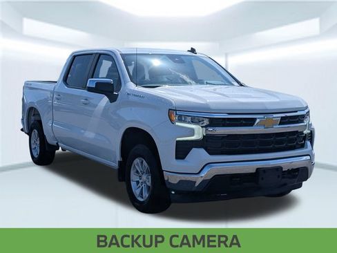 Used 2025 Chevrolet Silverado 1500 LT AWD/4WD image 9