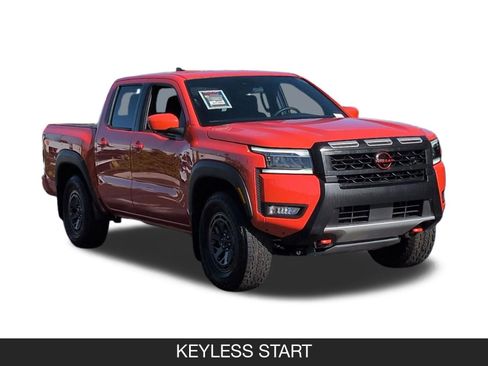 Used 2025 Nissan Frontier PRO-4X w/ Pro Convenience Package image 2