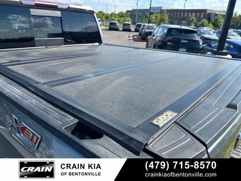 Used 2021 GMC Sierra 1500 SLT w/ SLT Premium Plus Package AWD/4WD image 24