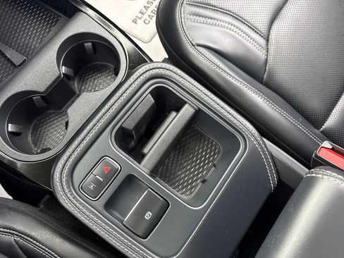 Used 2025 Ford Mustang Mach-E Premium AWD/4WD image 43