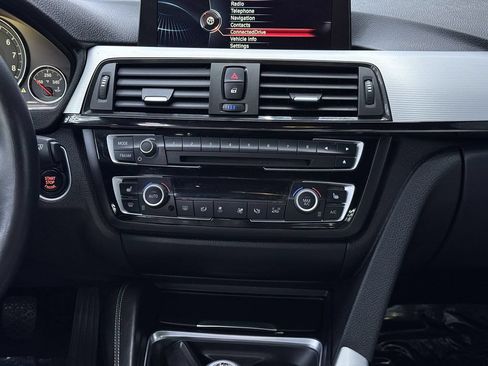 Used 2015 BMW M3 RWD image 24