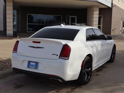 Used 2021 Chrysler 300 S w/ S Model Appearance Package image 5