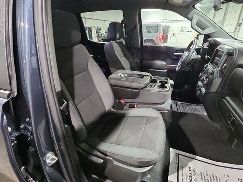 Used 2022 Chevrolet Silverado 1500 LT image 28
