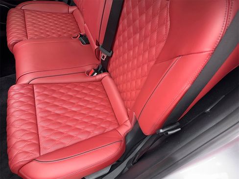 Used 2024 Genesis GV70 3.5T Sport w/ Sport Advanced Package image 41