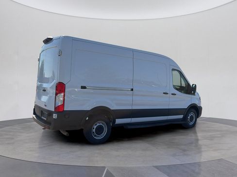 Used 2020 Ford Transit 250 Medium Roof RWD image 5