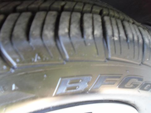 Used 2014 Volkswagen Golf 4-Door image 26