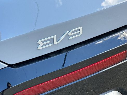 New 2026 Kia EV9 Land AWD/4WD image 27