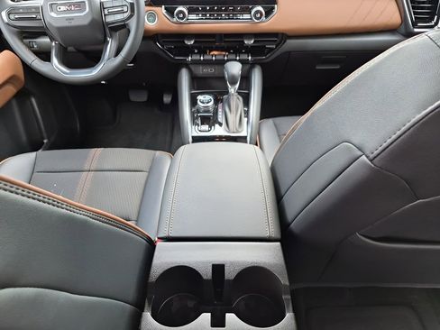 New 2026 GMC Canyon AT4 AWD/4WD image 26