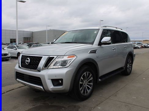 Used 2018 Nissan Armada SL w/ Moonroof Package image 3